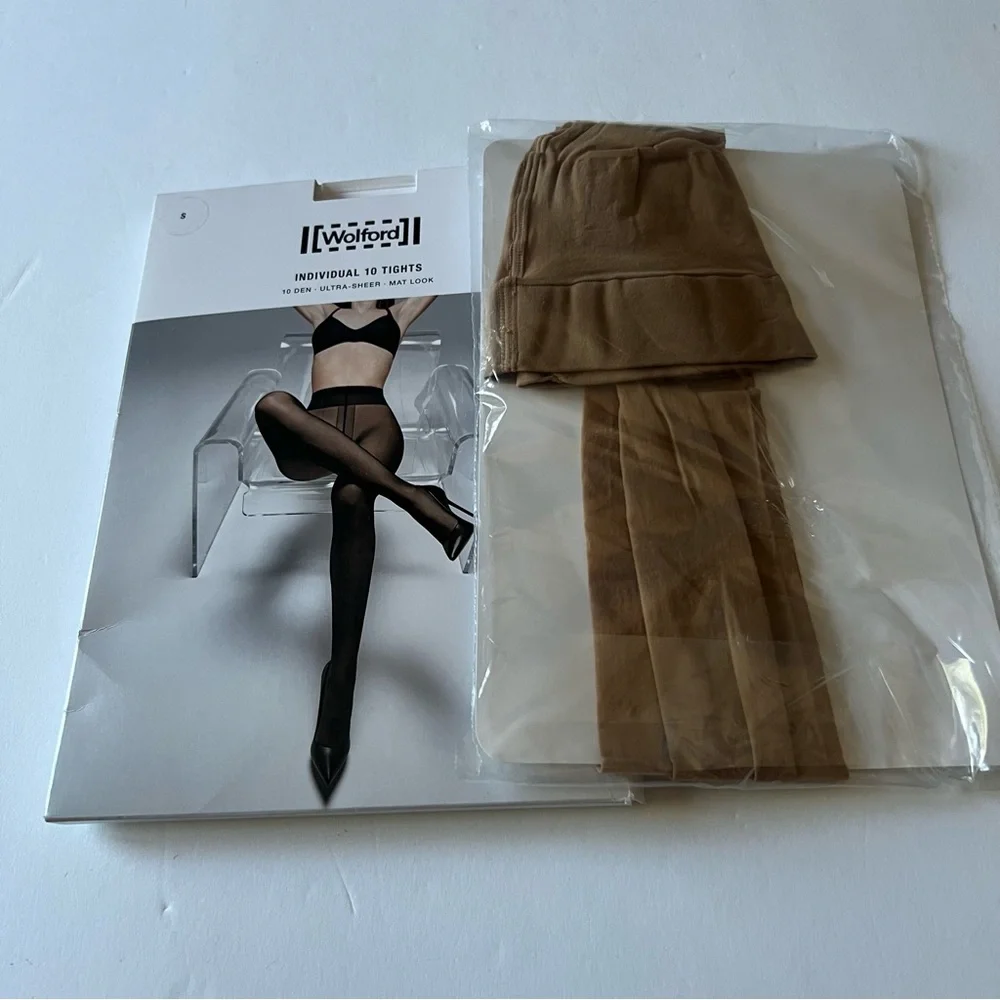 WOLFORD INDIVIDUAL 10 TIGHTS FAIRLY LIGHT SIZE SMALL NWT
